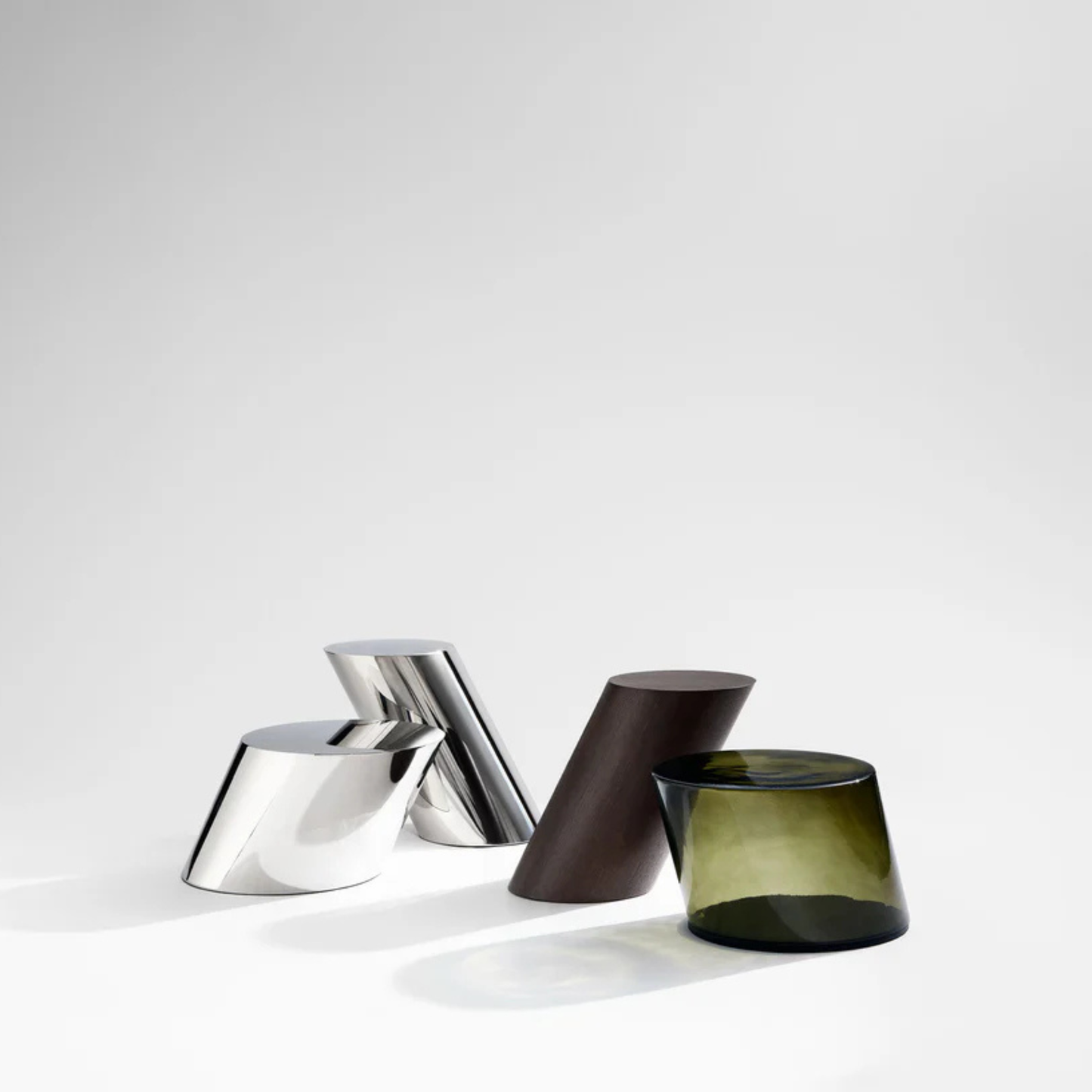 Tilt Coffe Table, Glass Amber